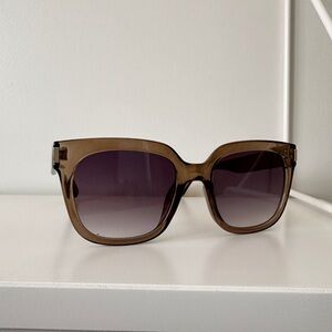 Elegant Brown Sunglasses